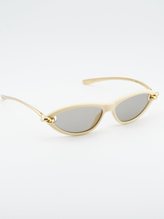 Bottega Veneta BV1390S 007 Sunglasses Beige / Gold Cat Eye Frame, Grey Lenses main image 7